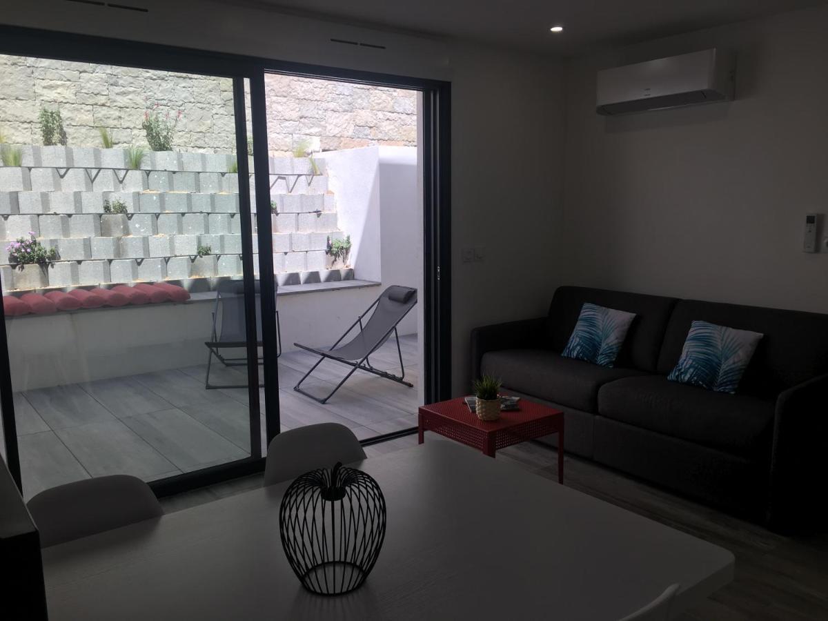 Studio De Prestige Dans Residence Face A La Mer Bandol Bagian luar foto